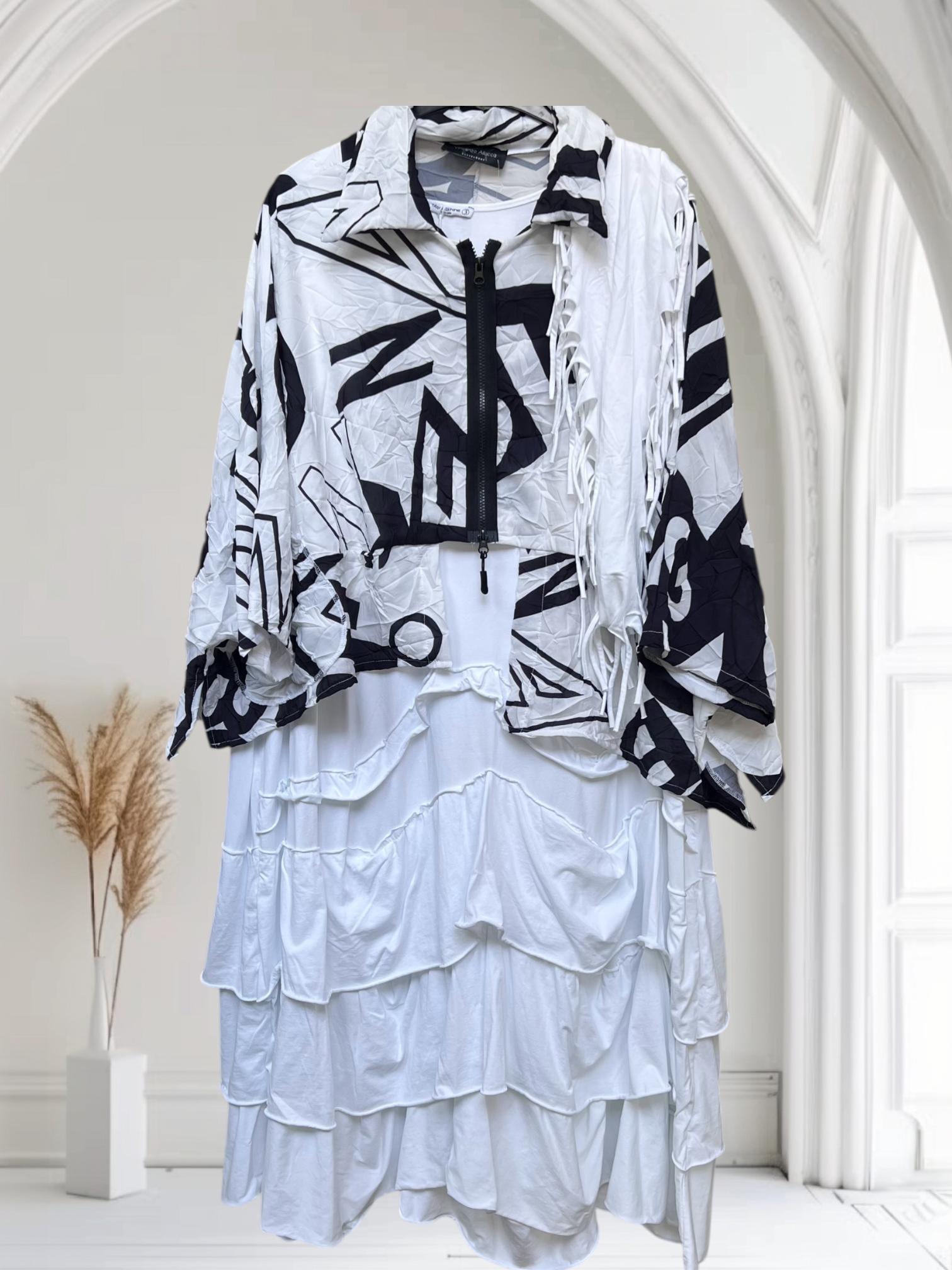 Vincenzo Allocca oversized blazer/vest apart zwart/wit