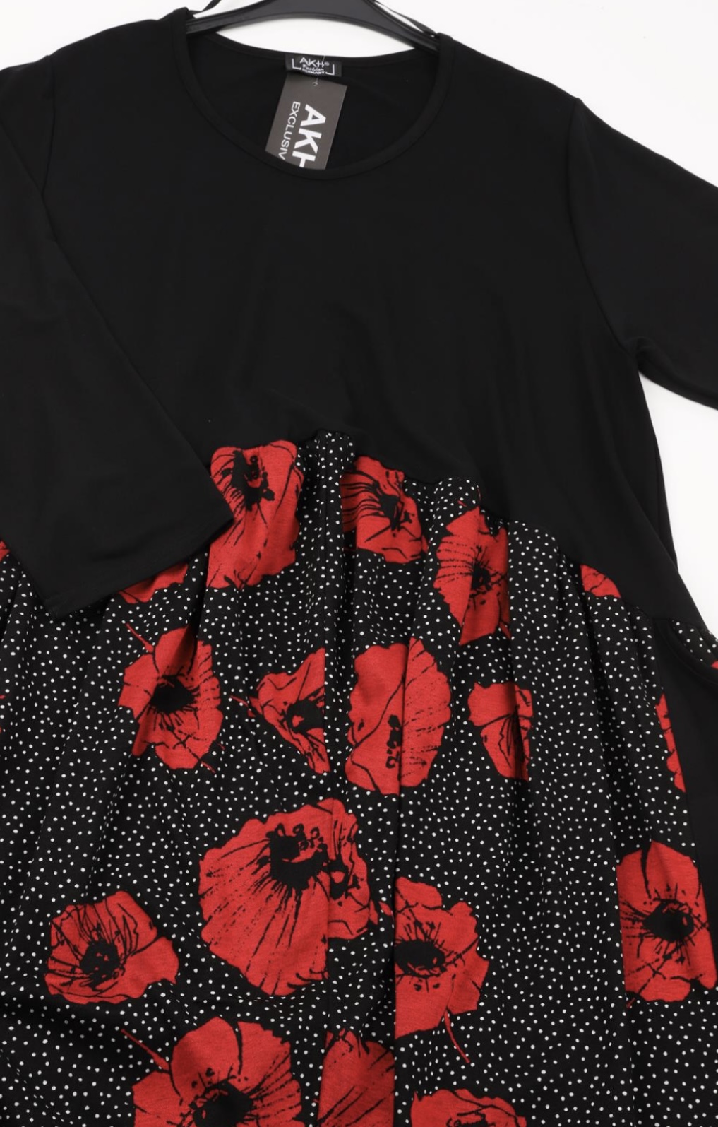AKH oversized viscose mix A-lijn jurk apart stretch zwart/rood