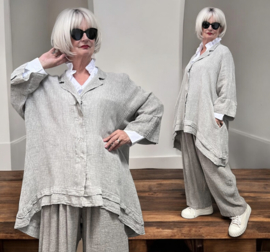 Vincenzo Allocca oversized linnen blazer/vest apart