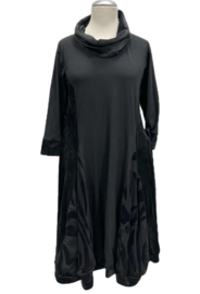 Vincenzo Allocca oversized katoen ballonjurk van een mix van fluweel en tule apart 