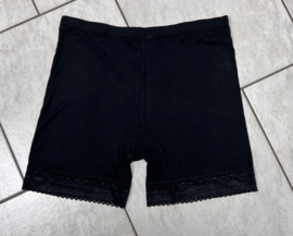ITALIA korte legging met KANT zwart