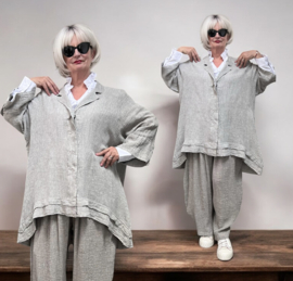 Vincenzo Allocca oversized linnen blazer/vest apart