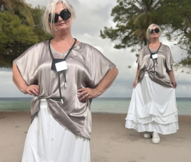 ITALIA  oversized  satijnen viscose top apart /in meerdere kleuren