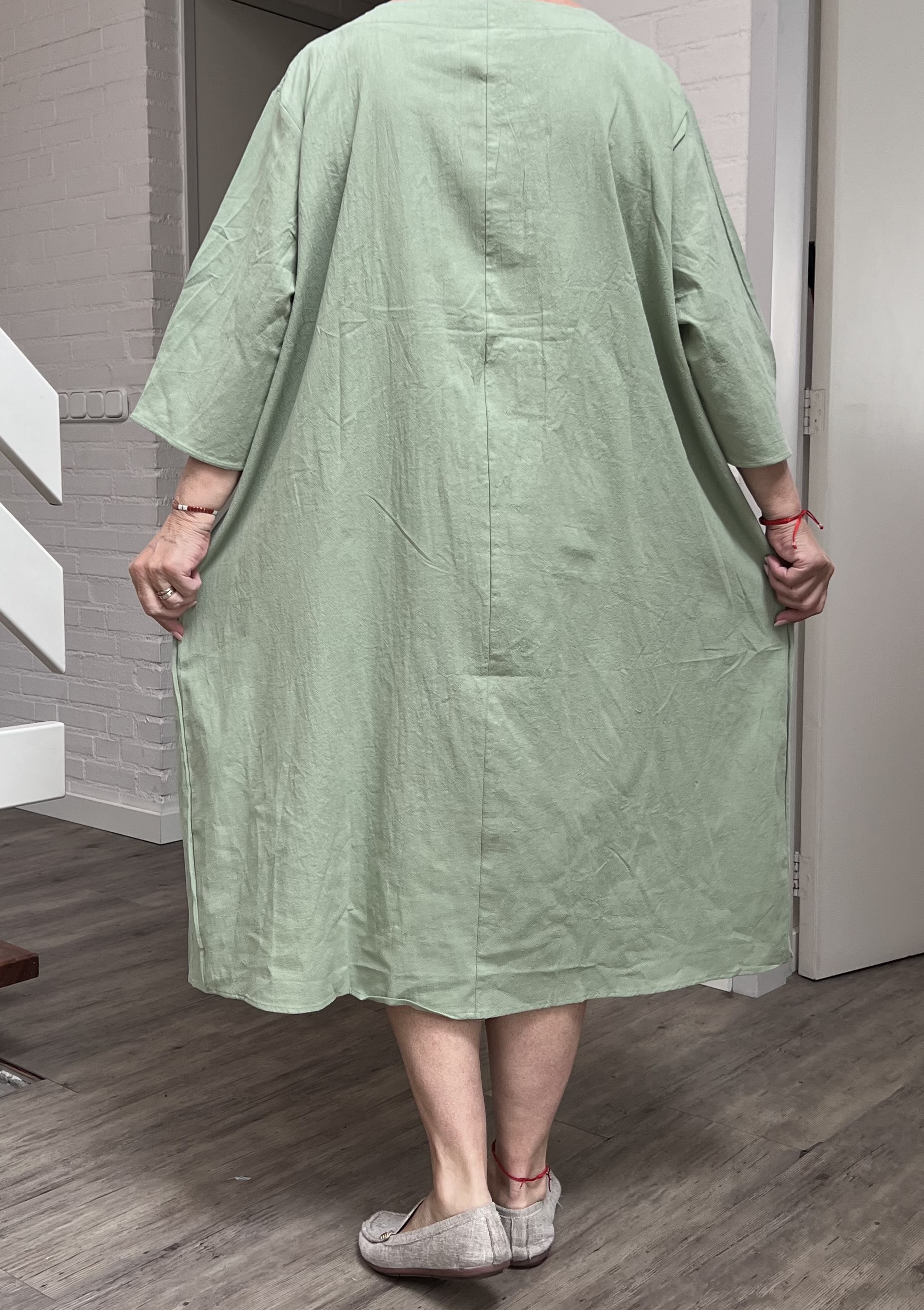 ITALIA  MODA  katoen wijde jurk met broche apart