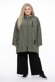ITALIA  oversized  tussenjas  waterbestendig met ritssluiting en capuchon /in meerdere kleuren