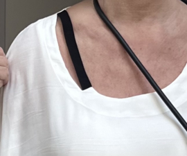 SINNE design.. A- lijn viscose top/tuniek/wit/zwart