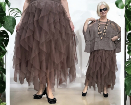 ITALIA MODA oversized tule rok gevoerd