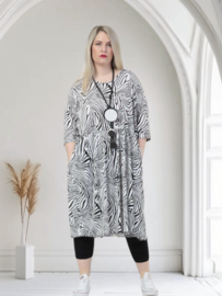 AKH oversized viscose A-lijn jurk met zakken apart  zwart/wit/stretch