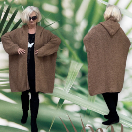 amandine oversized  super zacht bouclé gebreide vest met capuchon  /in meerdere kleuren