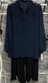 ITALIA oversized geplisseerde blouse met KANT /gevoerd  /in meerdere kleuren