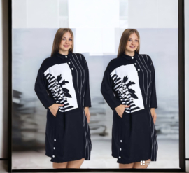 LA VELINA oversized viscose jersey jurk stretch/ zwart/wit