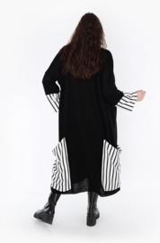 AKH oversized gebreide  tuniek/jurk  apart stretch zwart/wit