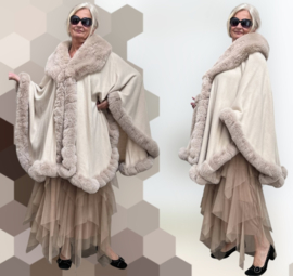 MM Sweet gebreid super zacht omslagdoek/poncho met bont