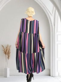 AKH oversized viscose  mix A-lijn  jurk apart/stretch