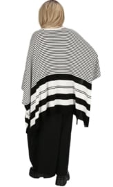 AKH oversized gebreide tuniek/poncho  apart stretch wit/zwart
