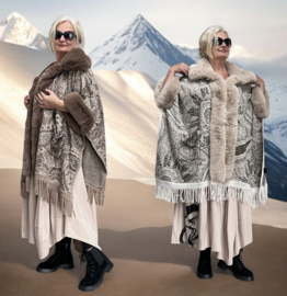 ITALIA viscose gebreid boho poncho met bont/in meerdere kleuren