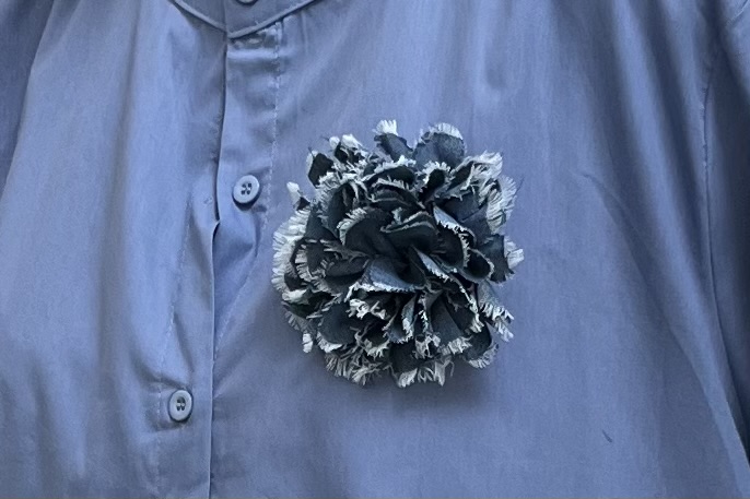 ITALIA oversized katoen blouse met broche stretch