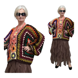 AGE oversized acryl patchwork  lotusbloemen top, handgemaakt