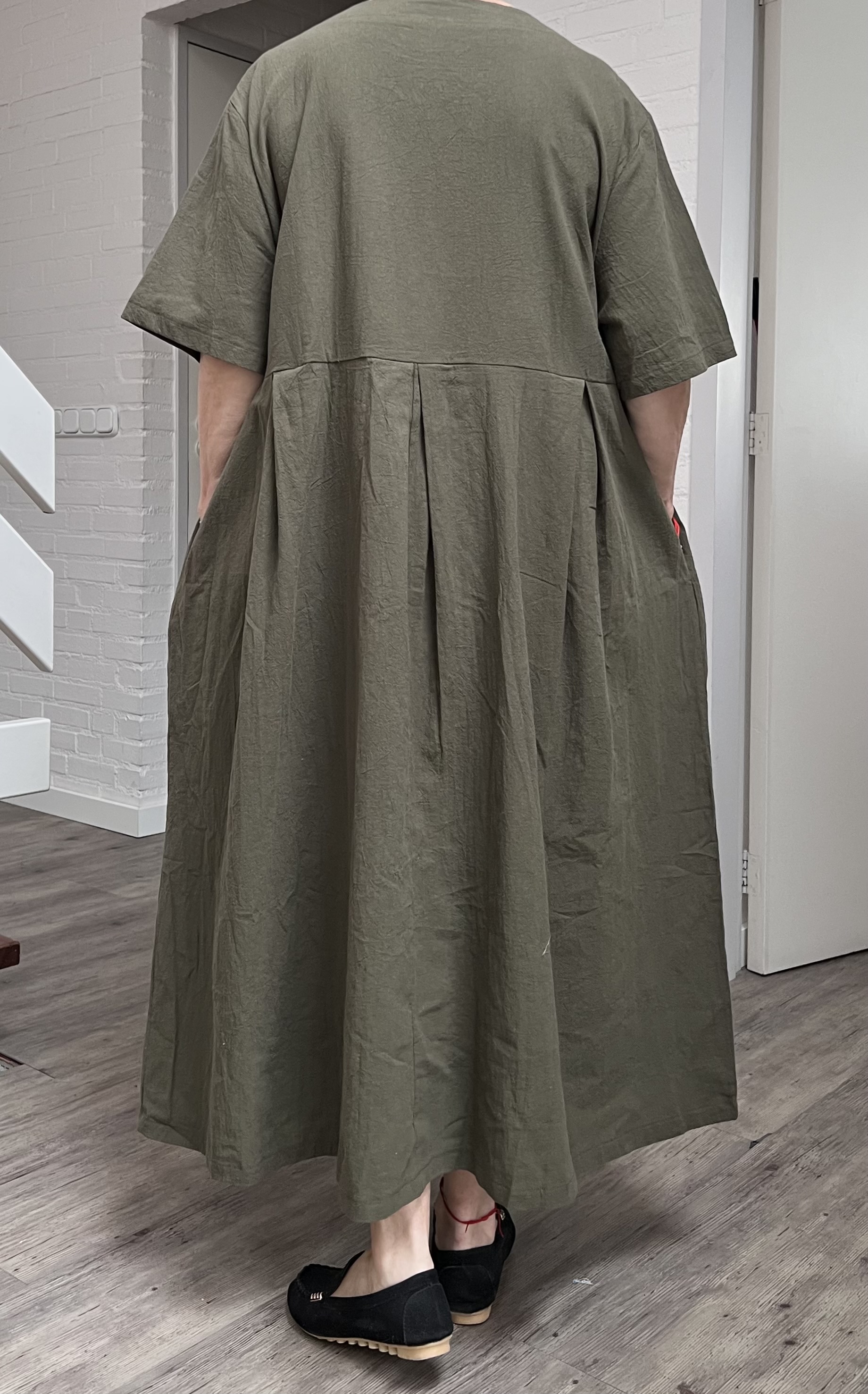 ITALIA  MODA  linnen/viscose  wijde jurk met broche apart