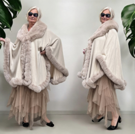 MM Sweet gebreid super zacht omslagdoek/poncho met bont