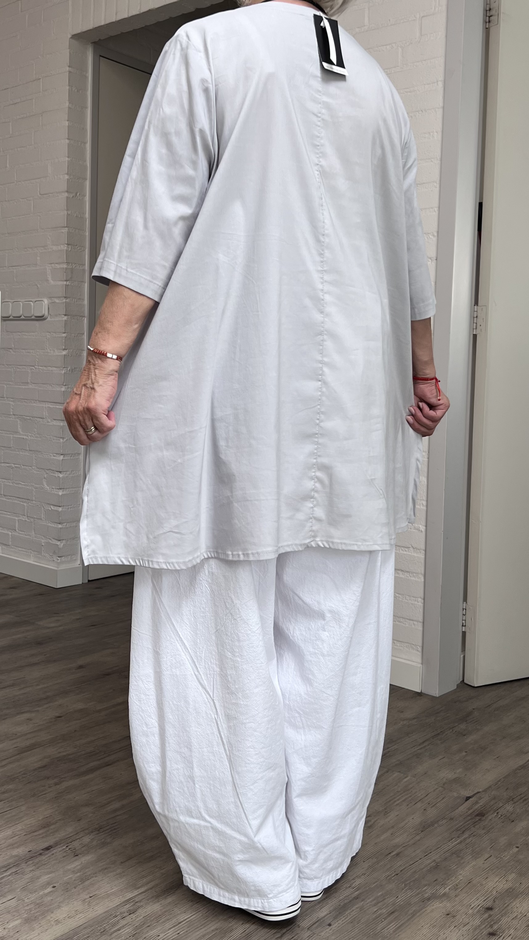 SINNE design.. A- lijn viscose tuniek met taft /stretch
