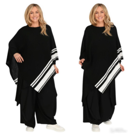 AKH oversized asymmetrisch gebreide tuniek/poncho  apart stretch zwart/wit