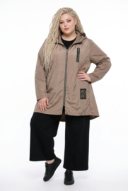 ITALIA  oversized  tussenjas  waterbestendig met ritssluiting en capuchon /in meerdere kleuren