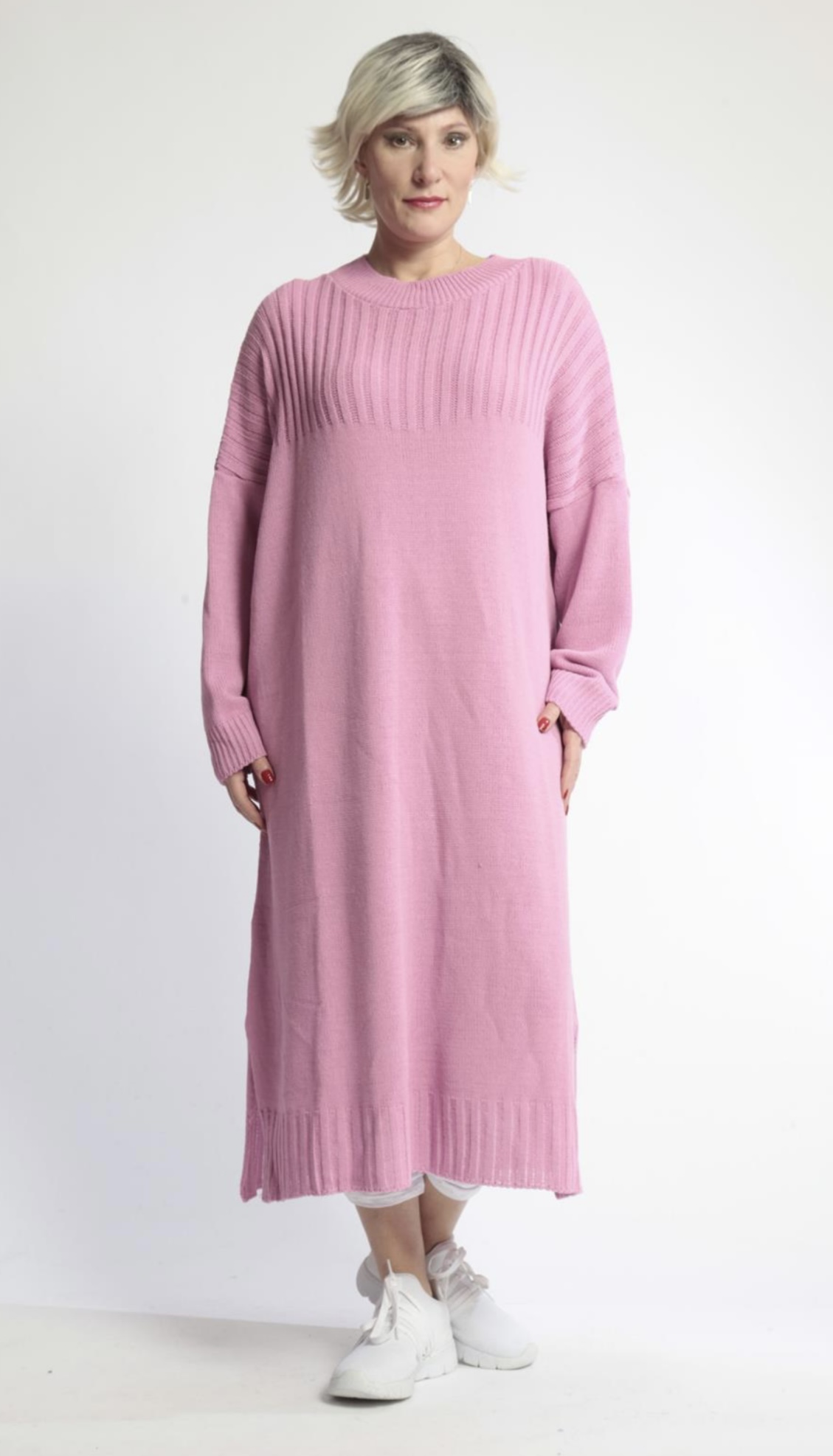 AKH gebreide oversized tuniek/jurk  apart stretch