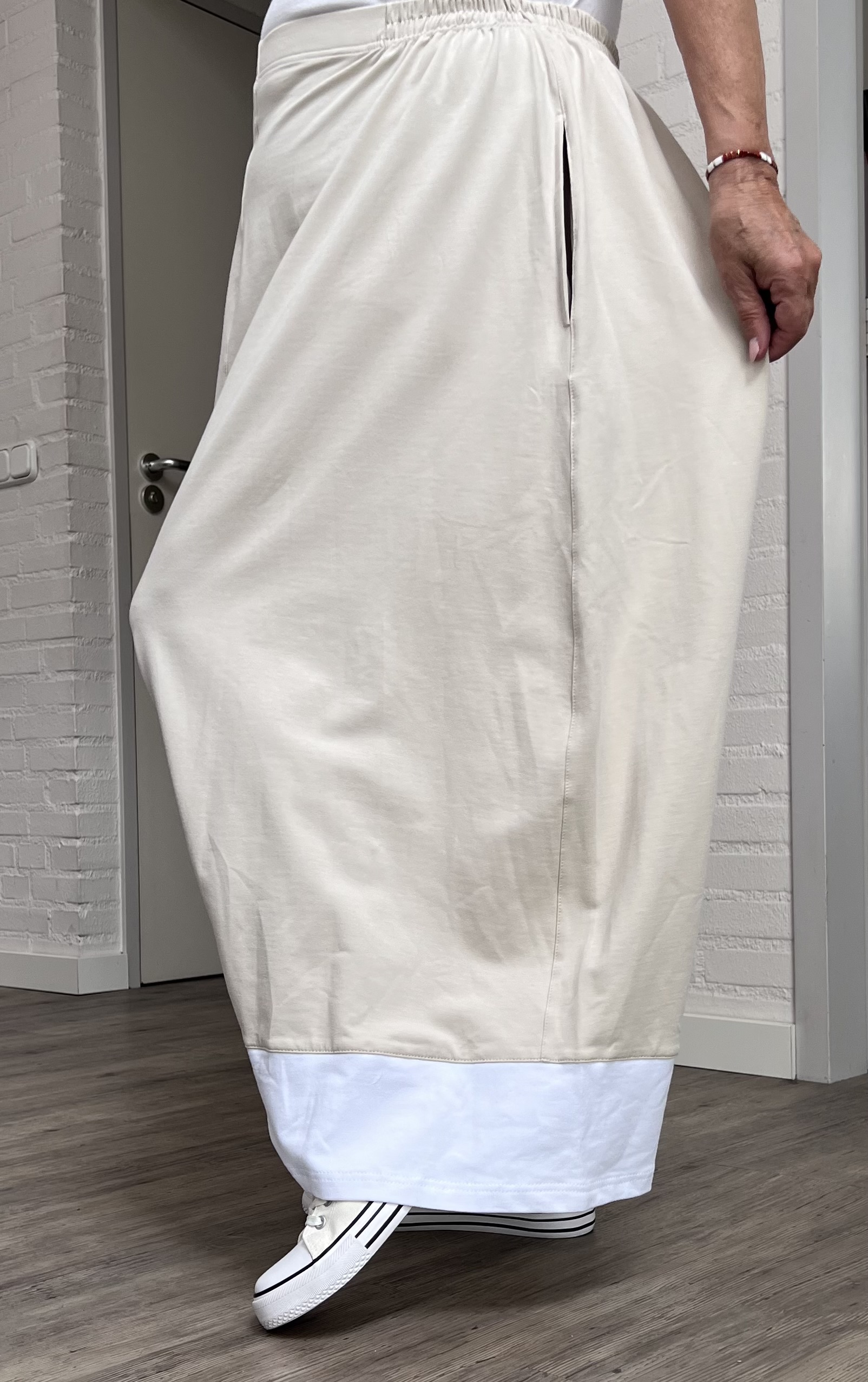 SINNE design..  viscose harembroek stretch/in meerdere kleuren