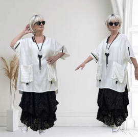 SINNE design.. A- lijn viscose top/tuniek/wit/zwart