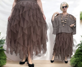ITALIA MODA oversized tule rok gevoerd