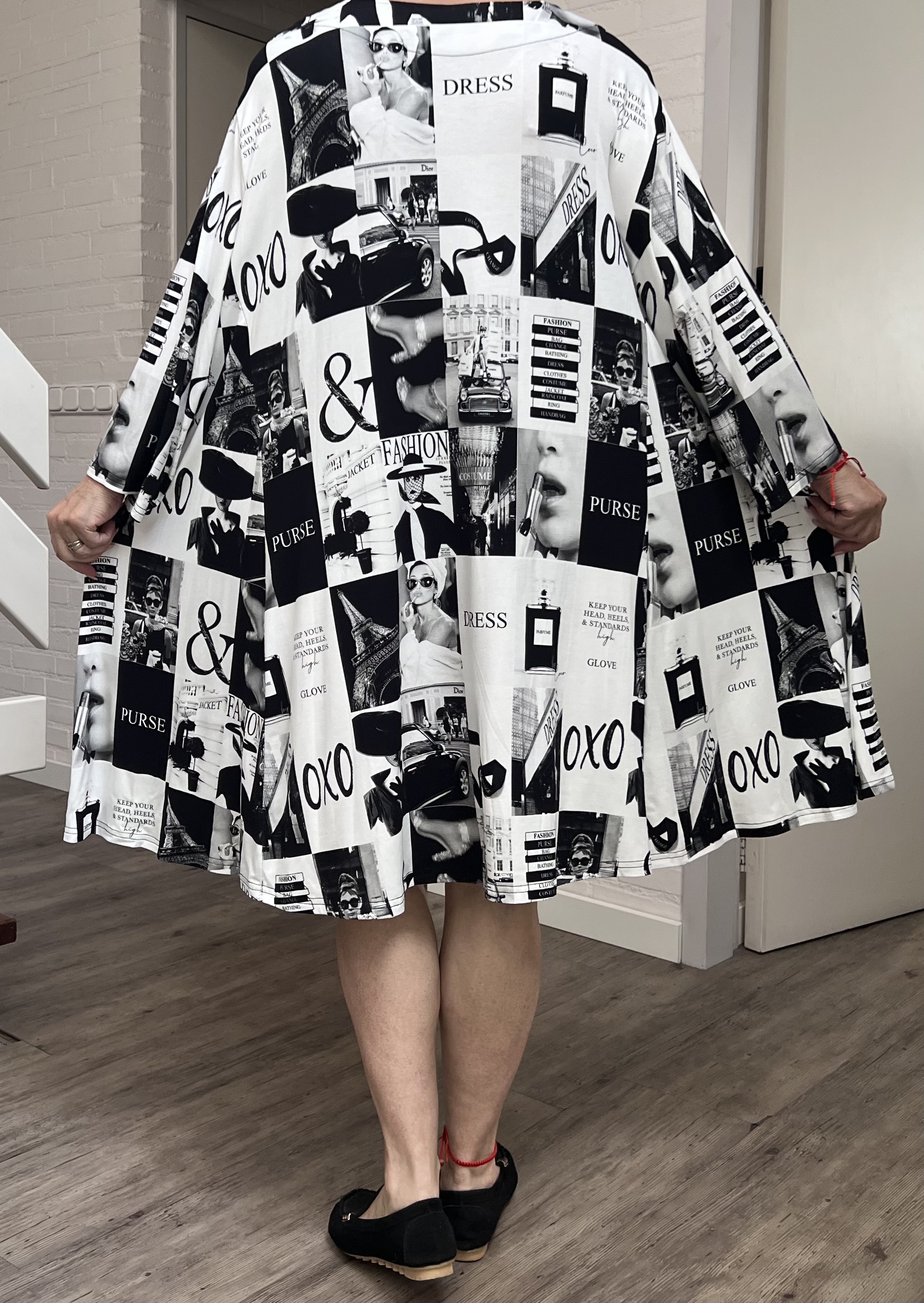 New Jersey oversized viscose A-lijn jurk/tuniek met korte rits / stretch zwart/wit