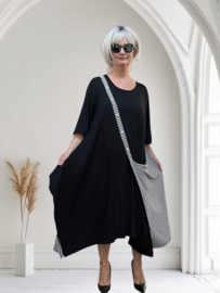 Naveed  viscose jersey A-lijn jurk stretch zwart/wit