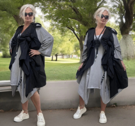 Vincenzo Allocca oversized A-lijn mouwloze vest zwart