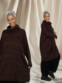 AKH gebreide zacht bouclé oversized tuniek/jurk  apart stretch chocoladebruin