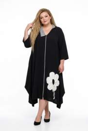 CN-G viscose A-lijn jurk met bloem / zwart/wit