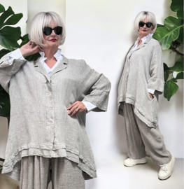 Vincenzo Allocca oversized linnen blazer/vest apart