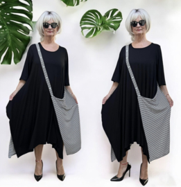 Naveed  viscose jersey A-lijn jurk stretch zwart/wit