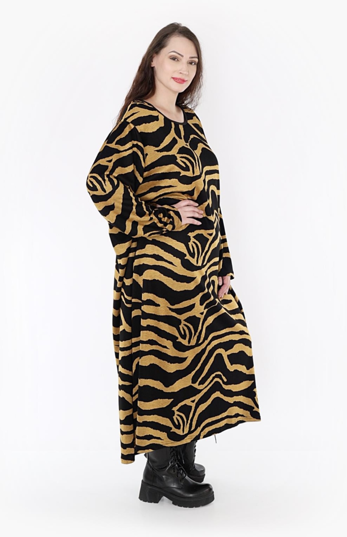 AKH oversized viscose mix jurk apart stretch zwart/geel