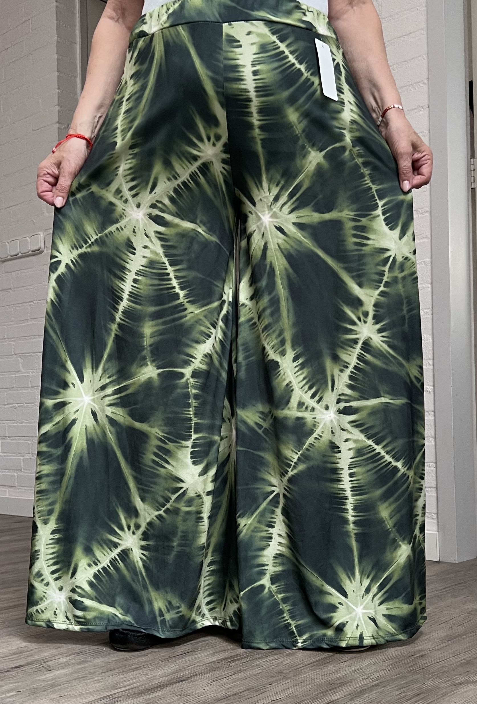 ITALY Mode jersey viscose  wijde broek apart /zeer rekbaar