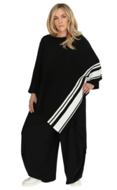 AKH oversized asymmetrisch gebreide tuniek/poncho  apart stretch zwart/wit