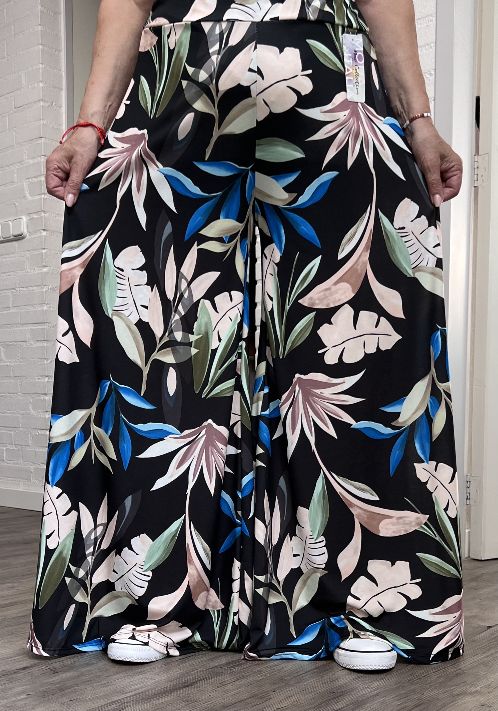 ITALY Mode jersey viscose  wijde broek apart /zeer rekbaar/zwart