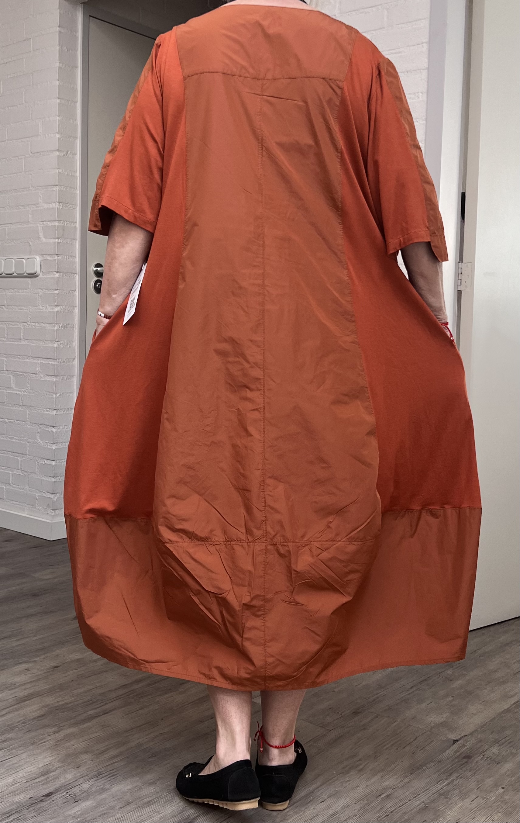 ALYANS oversized viscose A-lijn jurk met taft stretch