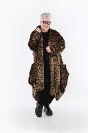AKH oversized winterjas in ballonvorm van zware bontkwaliteit gevoerd