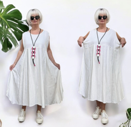 AKH oversized linnen mix A-lijn jurk  apart