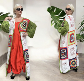 AGE oversized  acryl lotusbloemen patchwork lange vest, handgemaakt