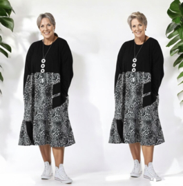AKH viscose  A-lijn jurk apart stretch zwart 