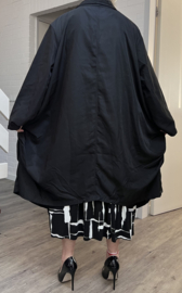 Moonshine oversized tussenjas waterbestendig met knoopsluiting zwart