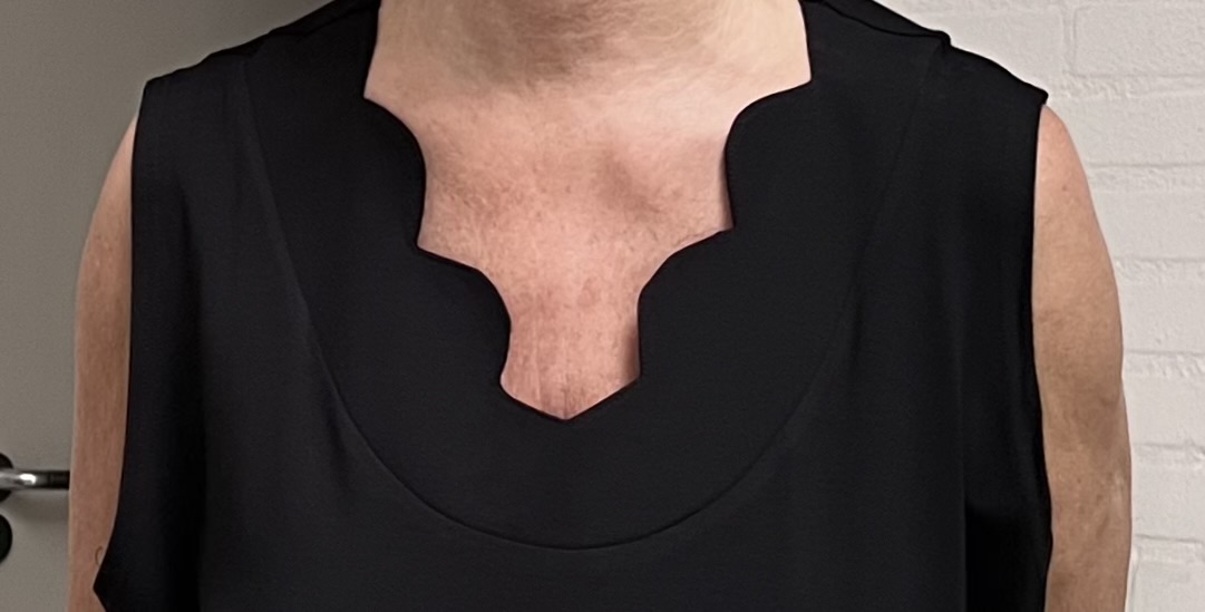 New Jersey viscose A-lijn tuniek met aparte decolleté/ stretch/zwart