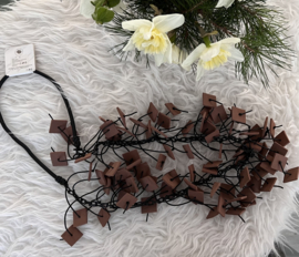 Paris Fashion design jewellery collier